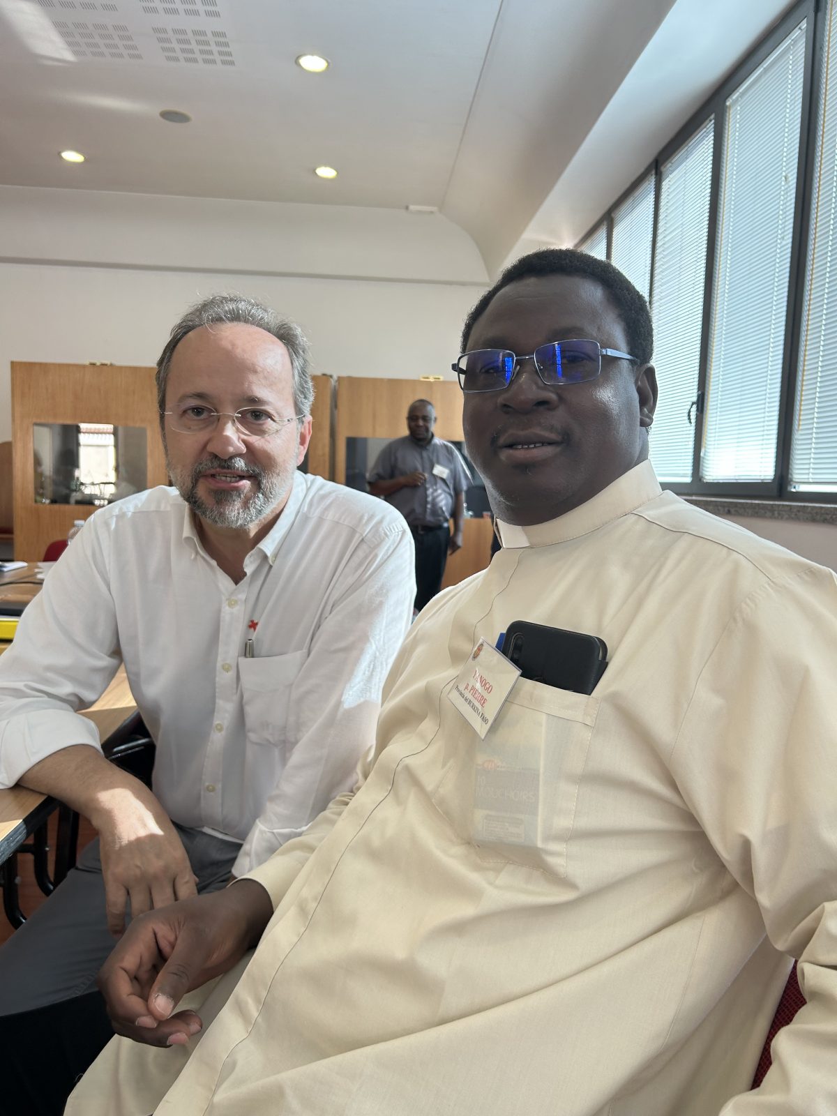 Camilos de Burkina y España