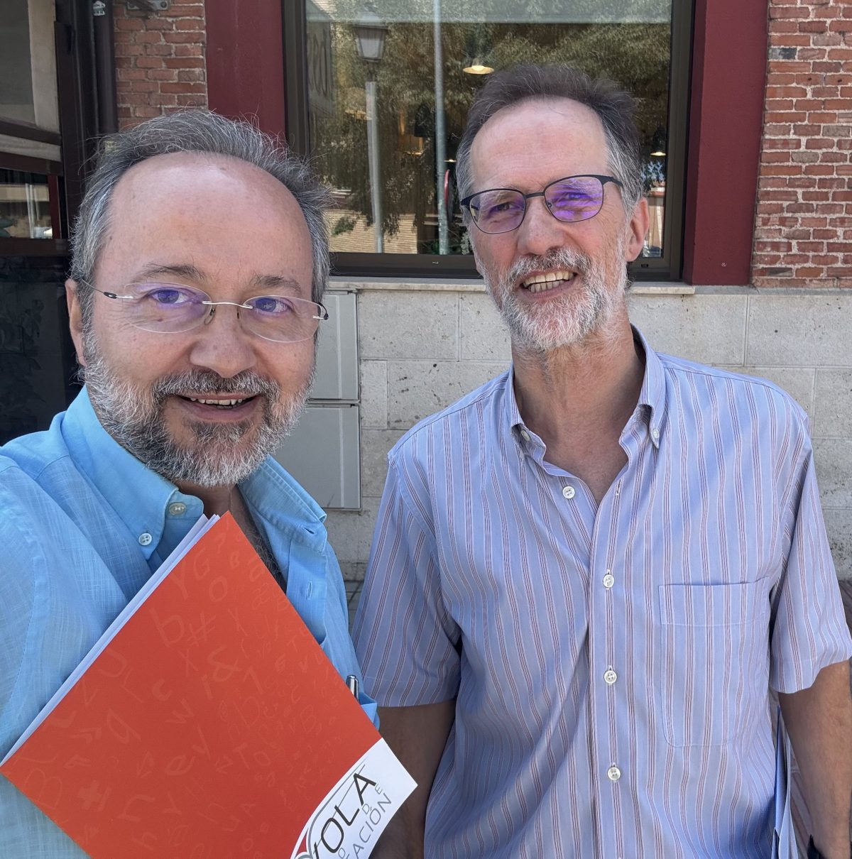 Loyola comunicación y HUMANIZAR